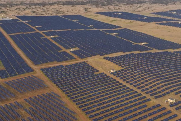 Image of a gigantic solar farm